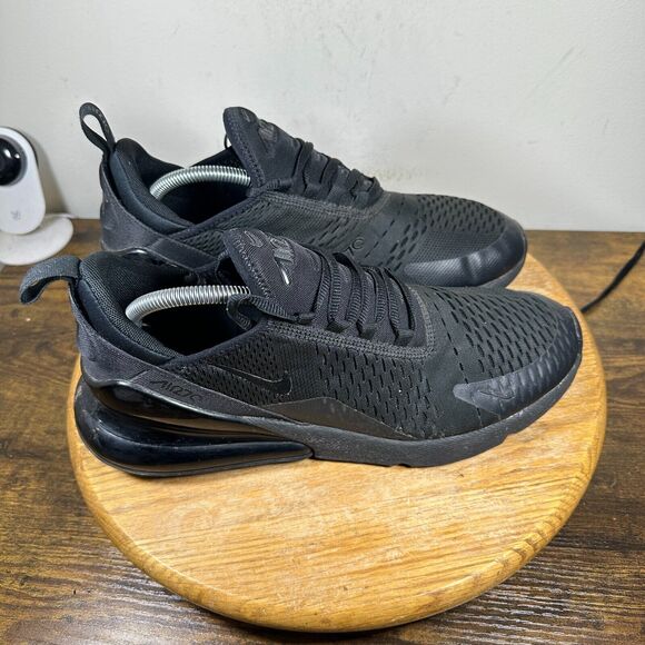 Nike Air Max 270 Mens Size 11 Triple Black Shoes Sneakers AH8050-005